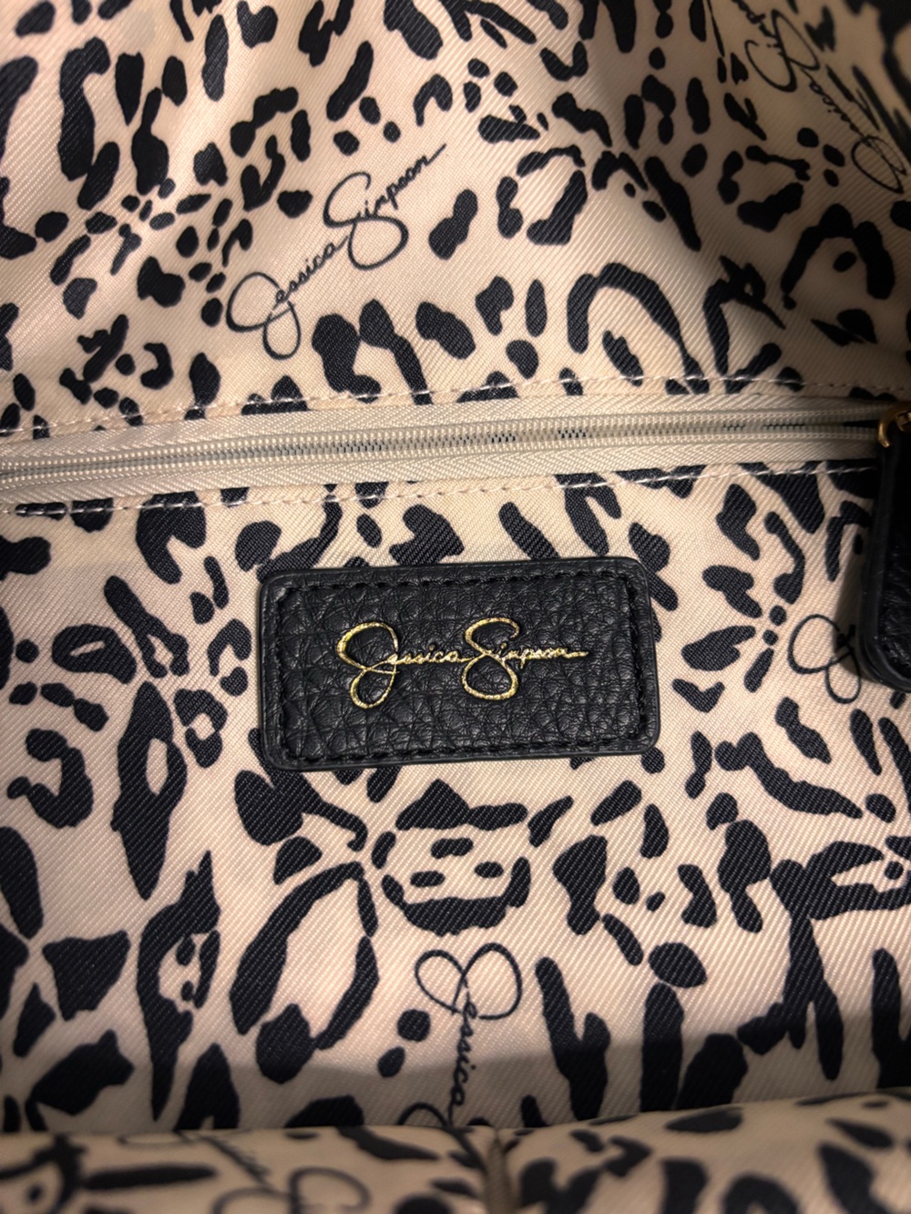 Jessica Simpson Python Snake-Print Weekender Travel Bag - Picture 2 of 12